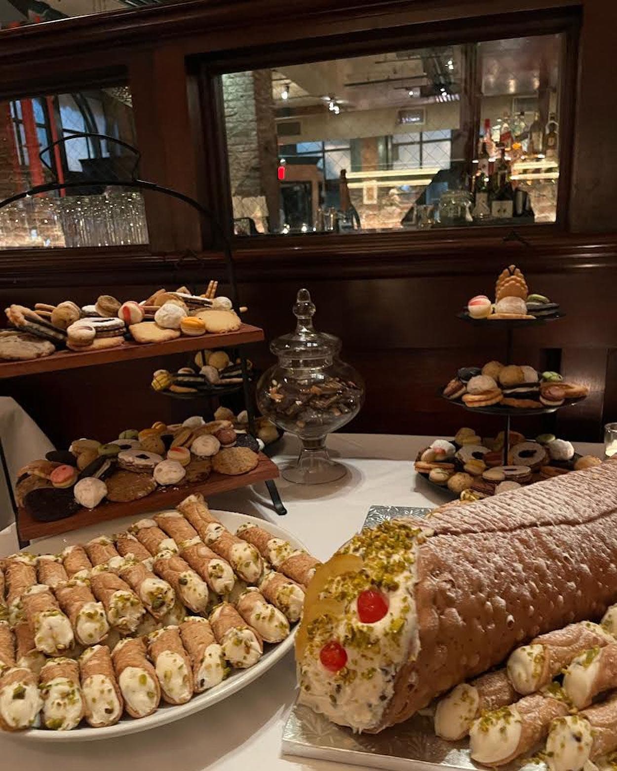 Veniero's catering desserts